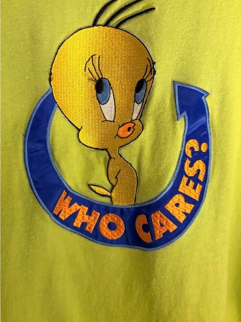 Warner Bros. Looney tunes tweety bird oversized 90s vintage embroidered tee